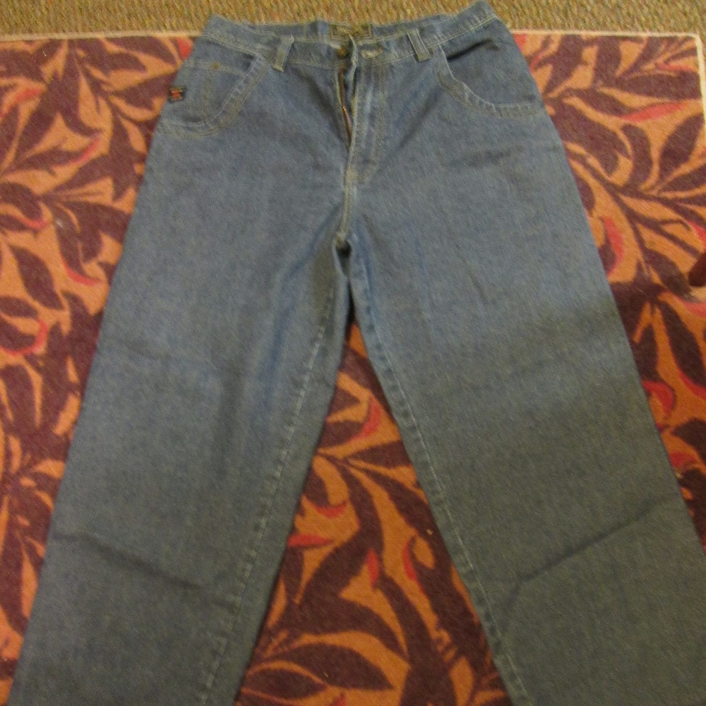 MACHINE JEANS COMPANY, SIZE 34/30